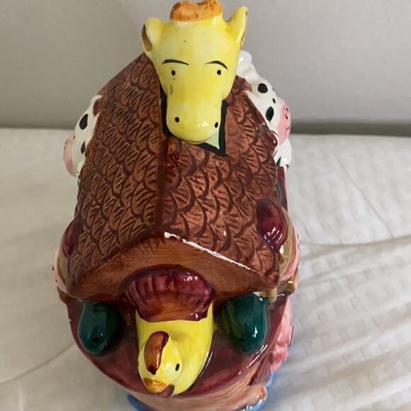 NOAH'S ARK COOKIE JAR; EXPRESS PRODUCTIONS IN LISLE, ILLINOIS - Picture 6 of 15